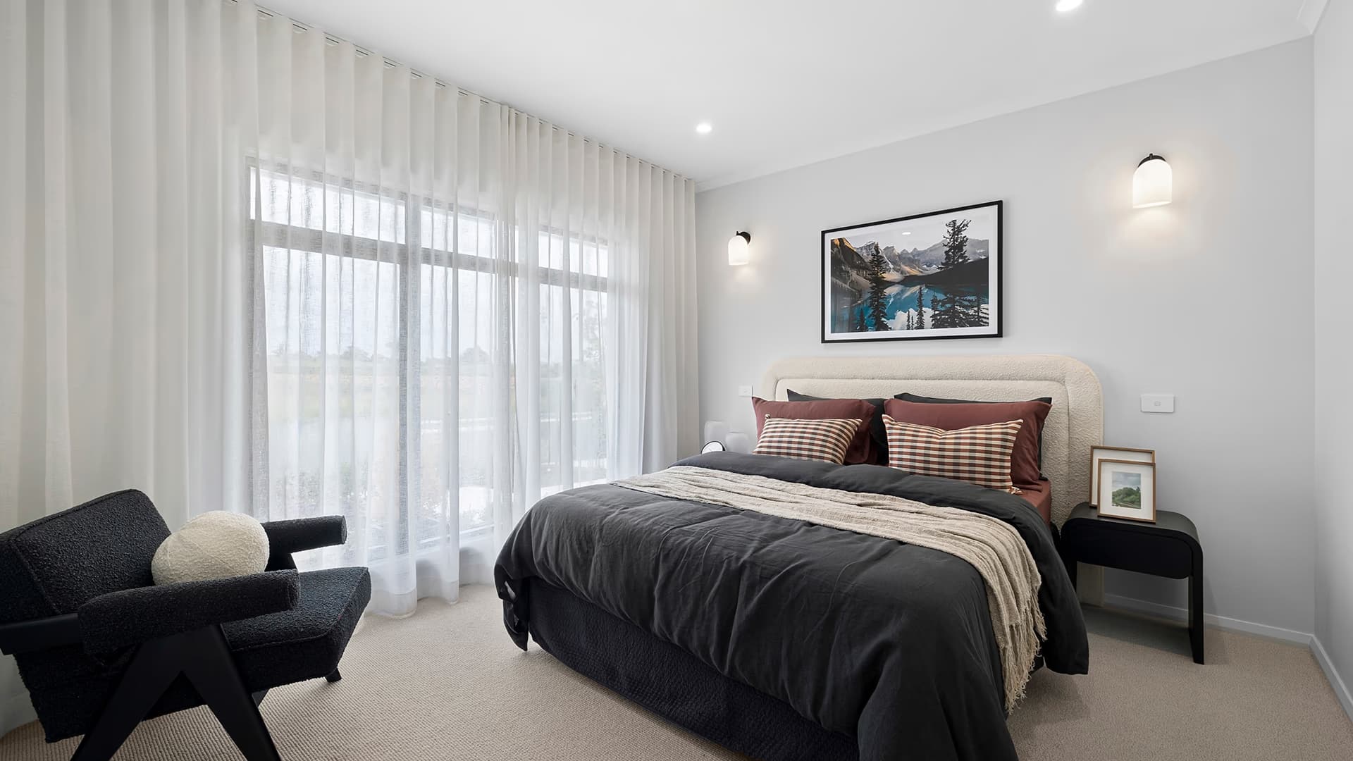 An Interior photo of the Liberty 19 Reverse Living on display at Wilton