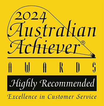 Yellow badge for the 2024 Australian Achiever Awards, featuring the text “Highly Recommended” and “Excellence in Customer Service” below the main title.